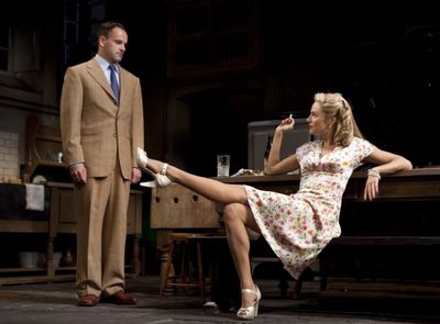 Jonny Lee Miller and Sienna Miller Photo
